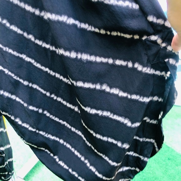 BCBG MAXAZRIA large black & white silky romper sleeveless belted asymmetric hem - Picture 11 of 16